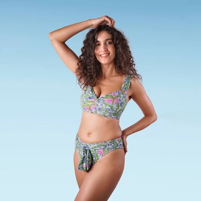 Liberty & Justice Women's Tie-Front Extra High Leg Super Cheeky Bikini Bottom - Image 5